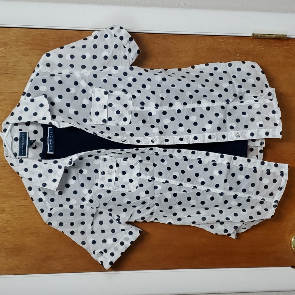 2pc Karen Scott top with inner sleeveless navy blue top